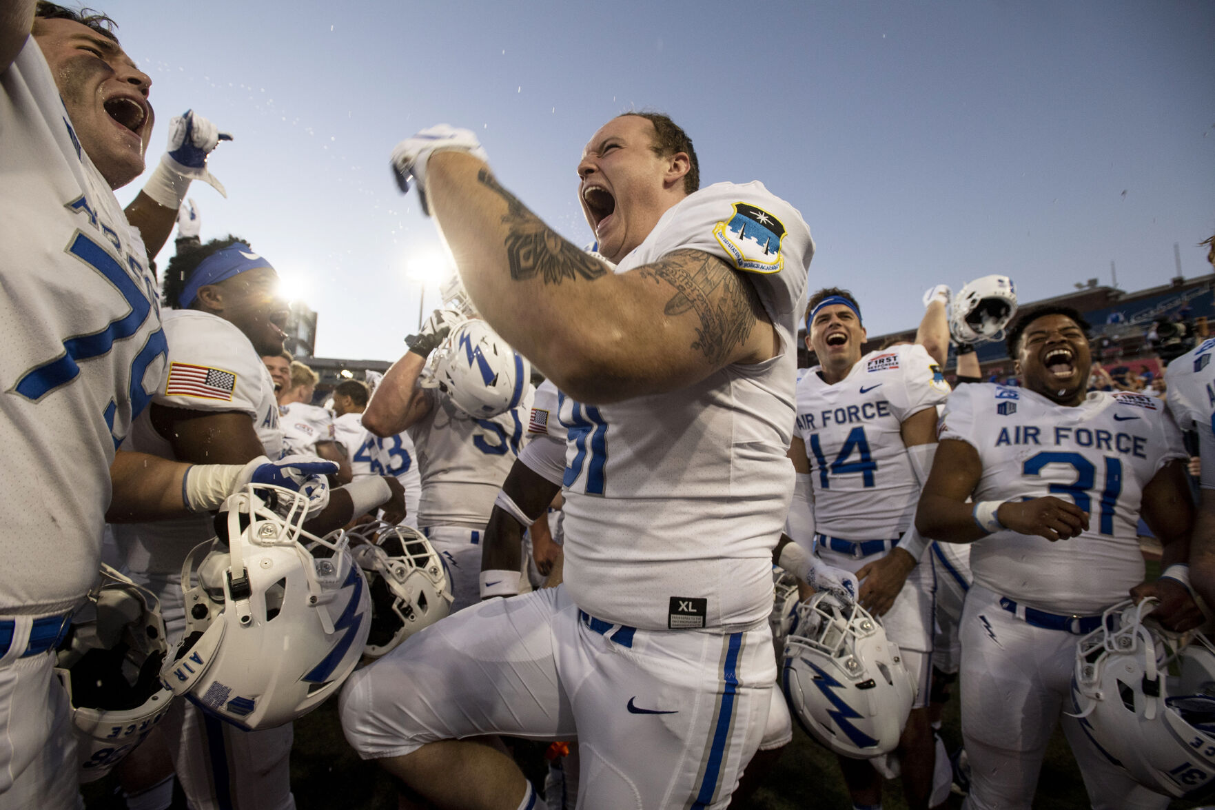 122921-sw-airforcebowl 45.jpg